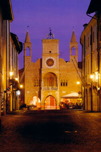 scorcio di Pordenone di notte