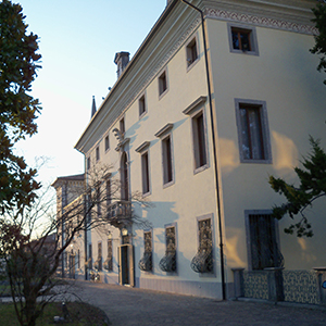 Villa de Brandis, via Roma, 117, San Giovanni al Natisone (Ud)